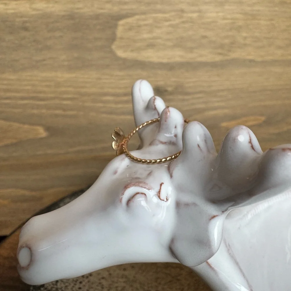 14KYG Golden Fluerette Ring